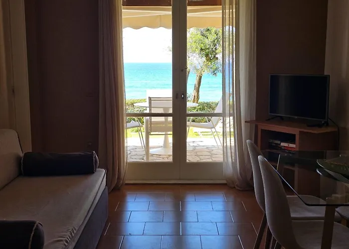 Corfu Dream Holidays * Glifáda